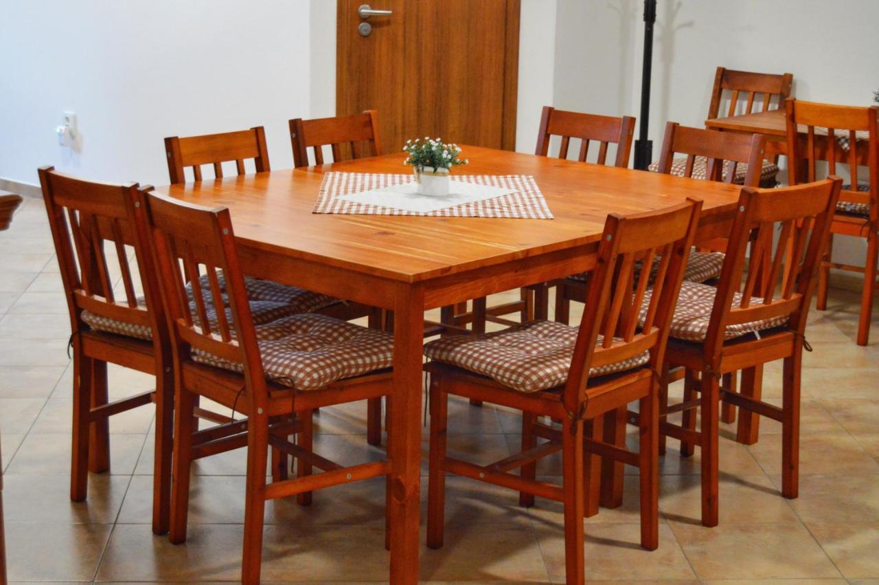 Homestay Nad Sklipkem V Satove *