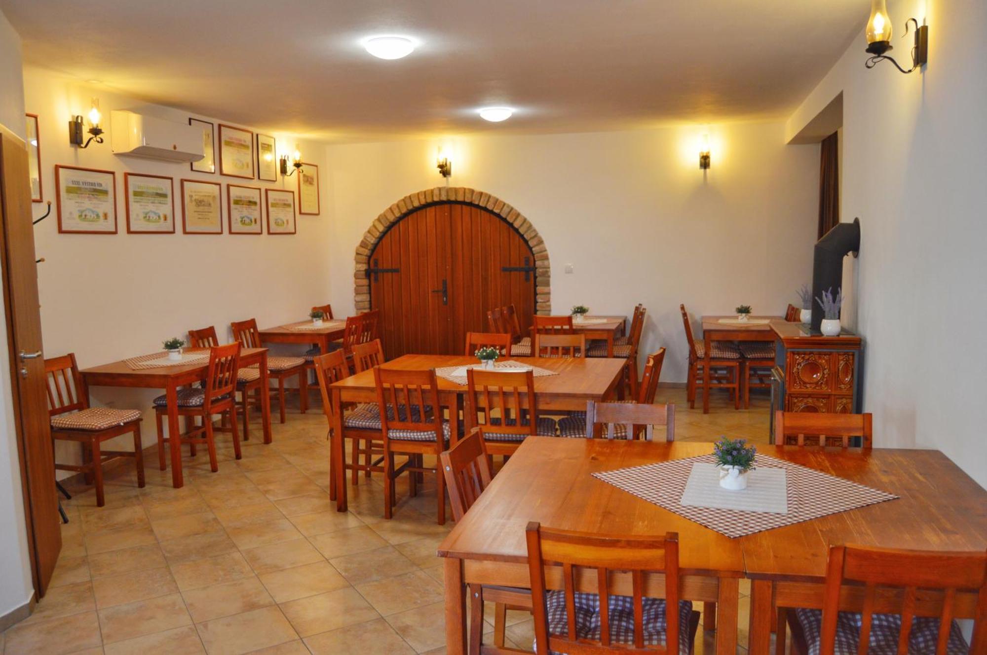 Homestay Nad Sklipkem V Satove