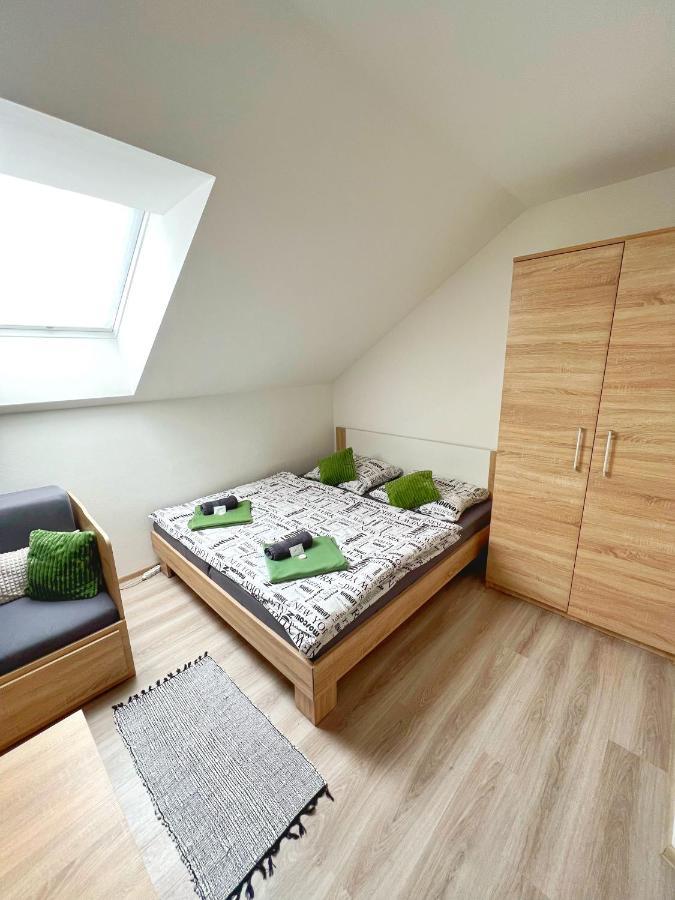 Homestay Nad Sklipkem V Satove